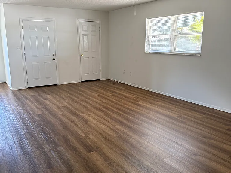6416 Farrand Ave N #6416 — Photo 12