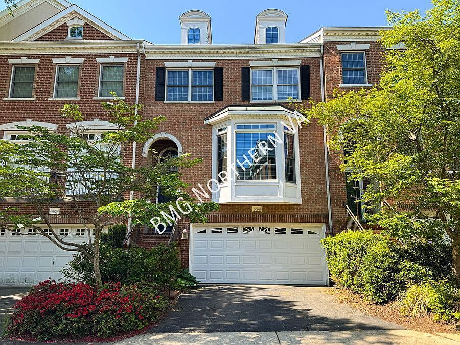 1st image of 3091 McKinnon Way