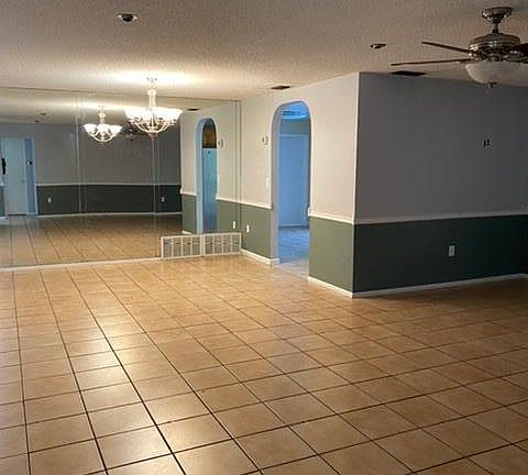 3rd image of 5084 SW 88th Ter