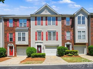 2136 Midnight Blue Ln, Fort Mill, SC 29708