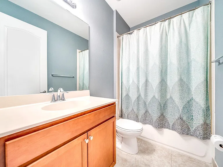 4543 Tara Cove Way — Photo 16