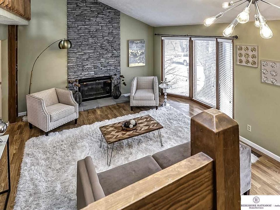 1st image of 5943 N 108th Avenue Cir