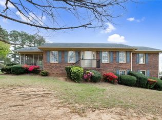 208 Woodland Cir SE, Calhoun, GA 30701