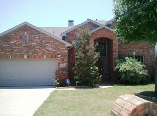 1620 Birch Ln, Corinth, TX 76210