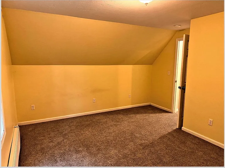 14 Cummings St #2 — Photo 21