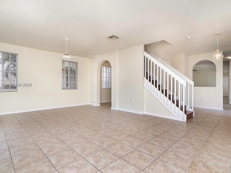 27025 SW 142nd Ave — Photo 5