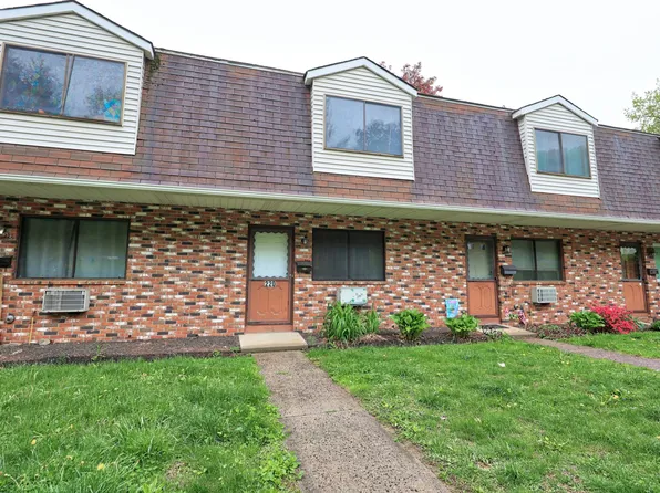 220 Blakeslee Street #220, Bristol, CT 06010