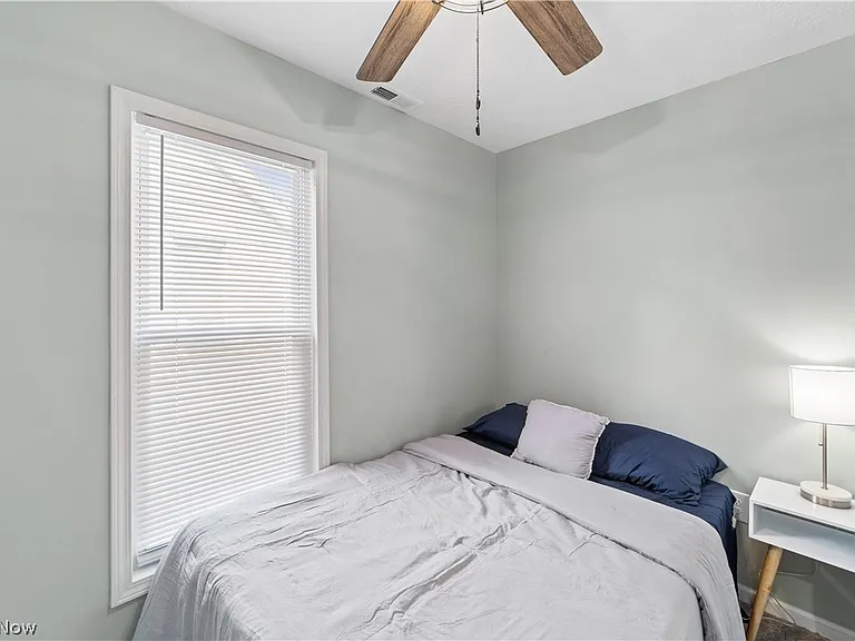 3251 Marvin Ave — Photo 22
