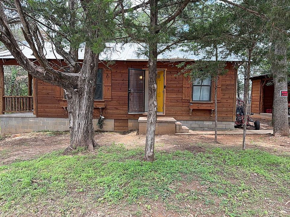 1st image of 200 Arrowhead Dr