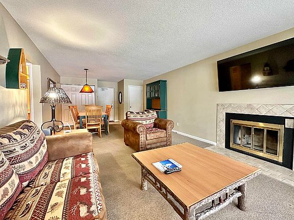 4th image of 5518 Golfview Ct #3