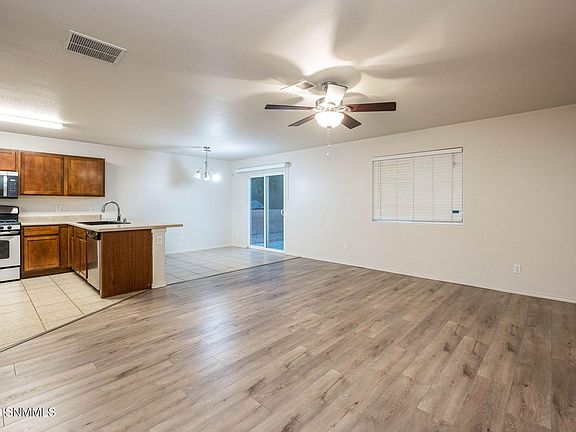 4th image of 2155 Tor Ln