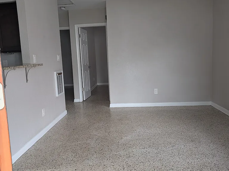 3100 E Jefferson St — Photo 5
