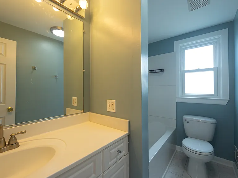 1107 Circle Dr — Photo 10