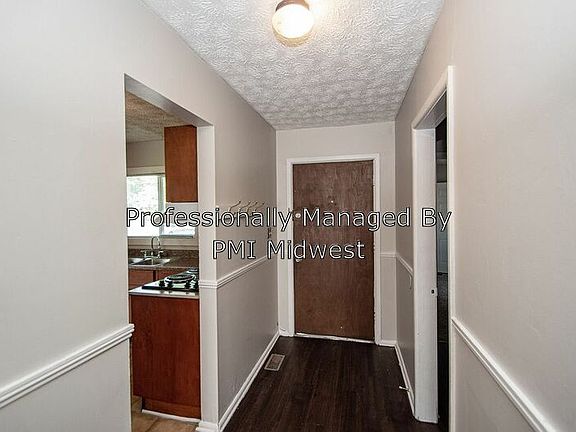 2nd image of 8040 E 36th Pl