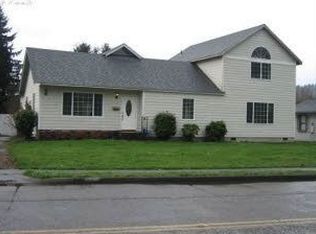 2637 30th Ave, Longview, WA 98632