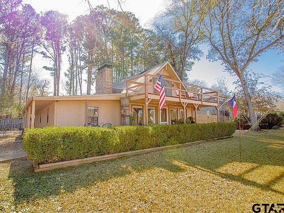 2nd image of 1388 Hideaway Ln W