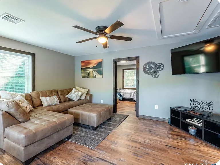 37 Sheldon Cir — Photo 5