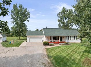 15450 Hunt Rd, Allenton, MI 48002