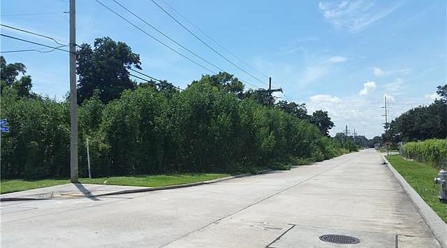 1st image of 1530001 Jennifer St