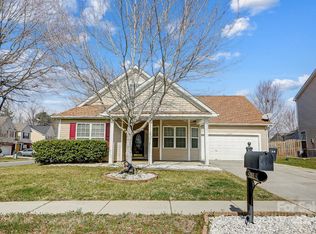 5203 Coffeeberry Ln, Charlotte, NC 28227