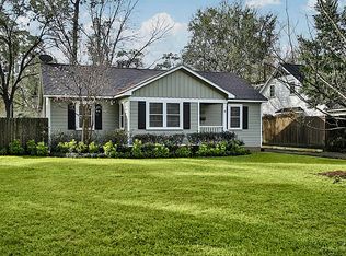 1027 Gardenia Dr, Houston, TX 77018