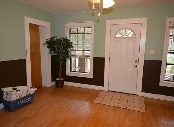 4th image of 102 Schofield Dr
