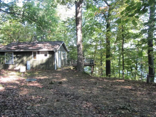 640 Lane 150 Little Otter Lk, Fremont, IN 46737