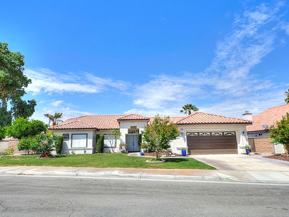 1st image of 78662 Siena Ct