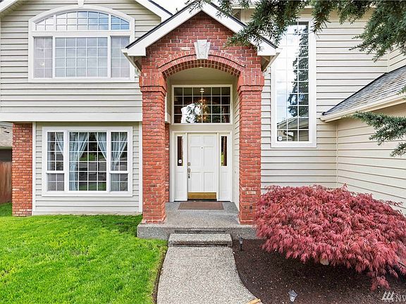 Windows have 3M heat and pricacy coating.