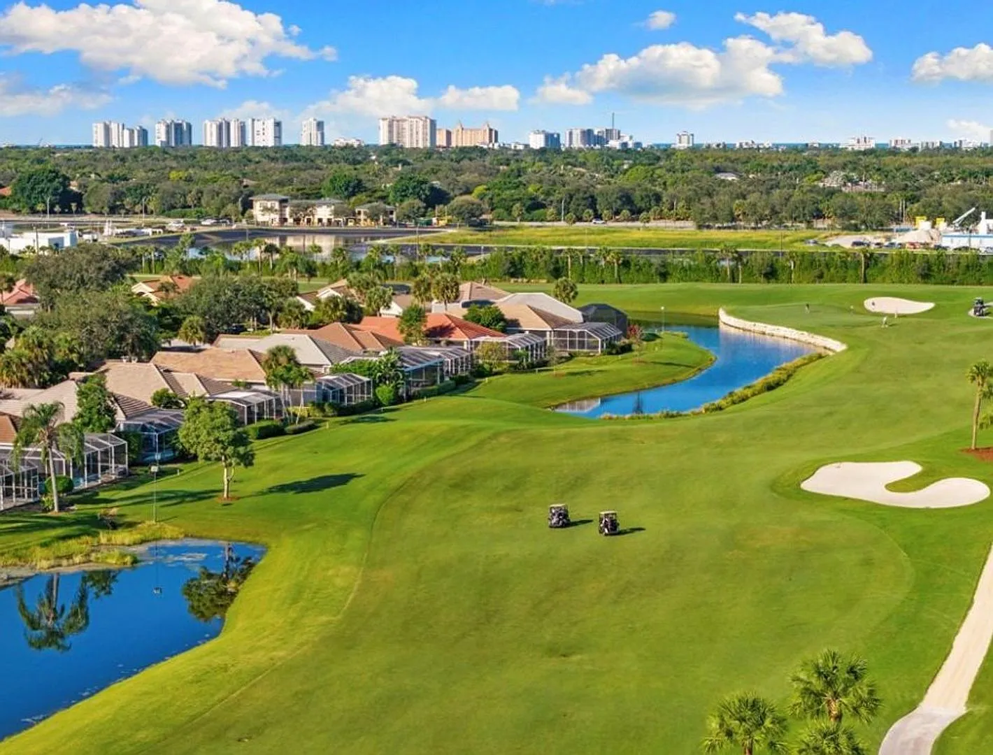 Calling All Golfers ** Beautiful Single Family Private Heated Pool Home In Stonebridge Country Cl... — Photo 3