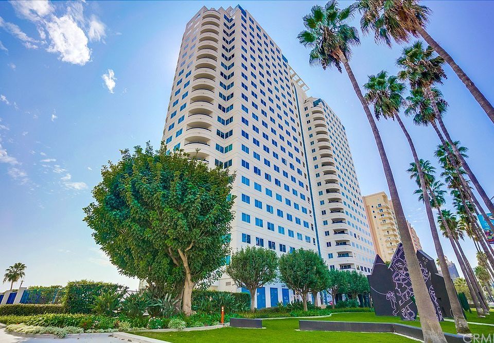2nd image of 525 E Seaside Way Unit 1010