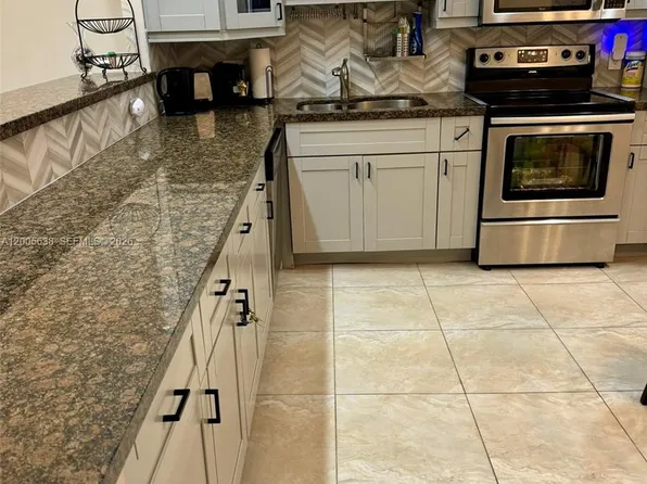 3725 Ocean Dr L12 #L12, Hollywood, FL 33019