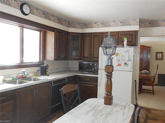 2nd image of 5011 Lockwood Blvd