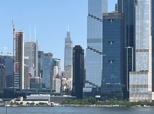 600 Harbor Blvd UNIT 821, Weehawken, NJ 07086