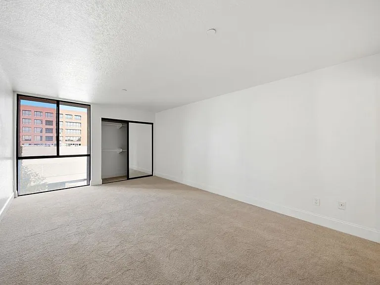 850 State St #414 — Photo 14