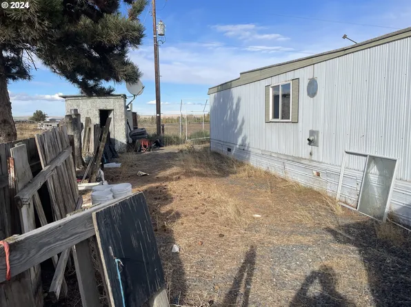 75461 Depot Ln, Irrigon, OR 97844