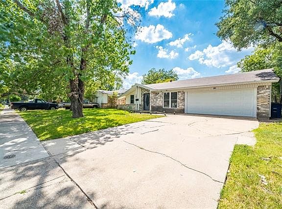 5th image of 363 S Nachita Dr