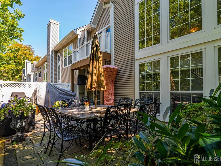 101 S Branch Dr — Photo 17