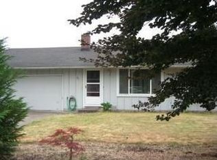 335 SE Ankeny Cir, Portland, OR 97233