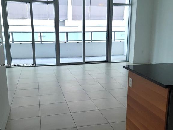 2nd image of 3301 NE 1st Ave APT L0205
