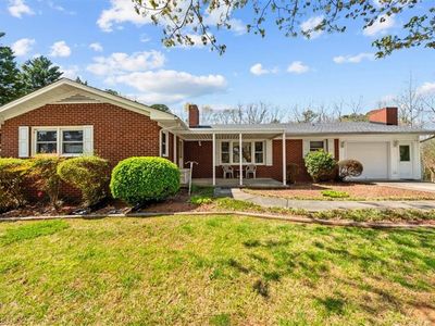 1048 Lindale Dr, Asheboro, NC, 27205