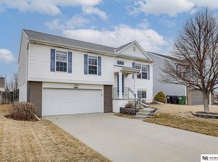 19608 Laci St, Omaha, NE 68135