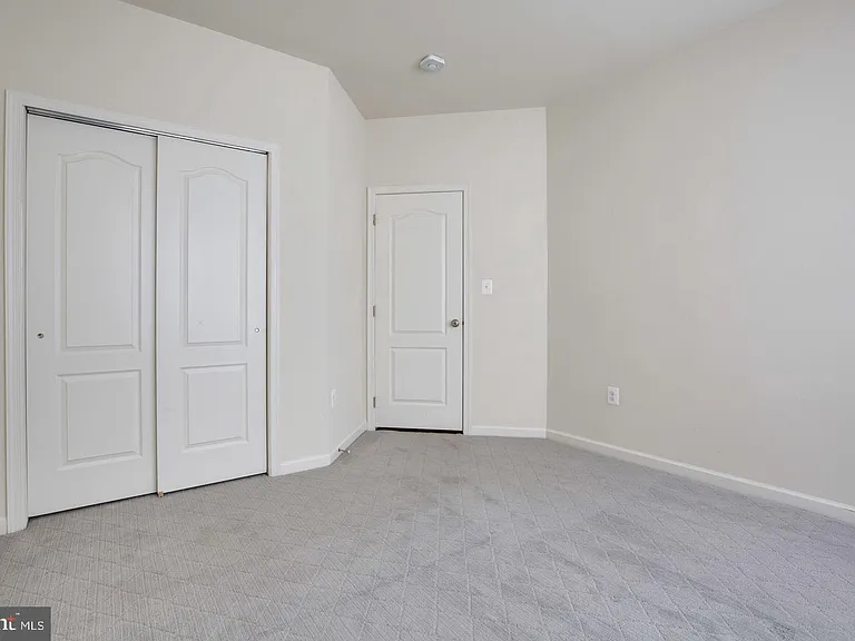23473 Logans Ridge Ter — Photo 17