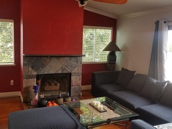 3rd image of 105 Silcreek Dr #1085