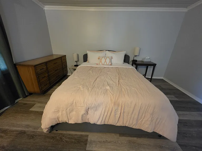 701 Vine St — Photo 8