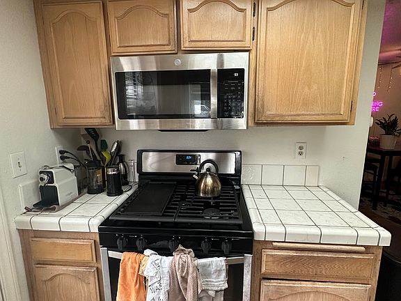 5th image of 1469 Hornblend St #3