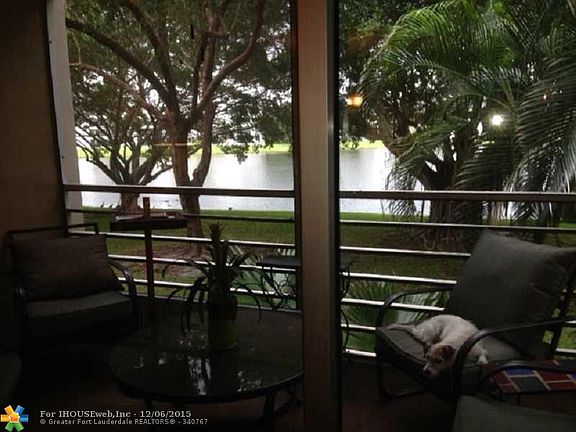 4th image of 9430 Poinciana Pl APT 201
