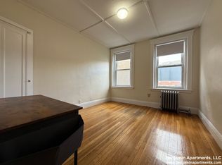 1185 Boylston St APT 43, Boston, MA 02215