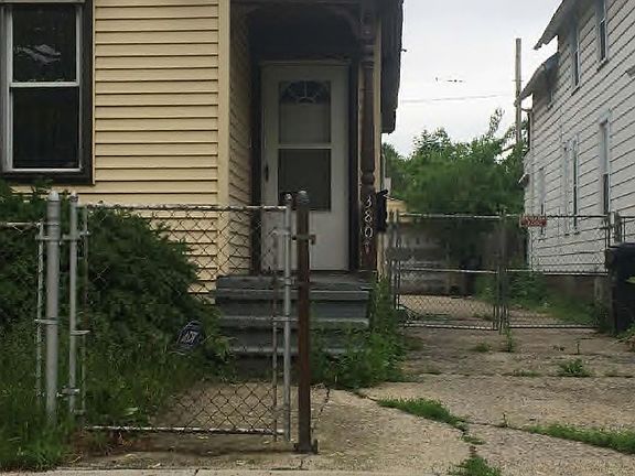 5th image of 3807 W 37th St