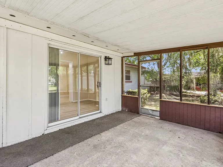 2406 Husson Ave — Photo 27